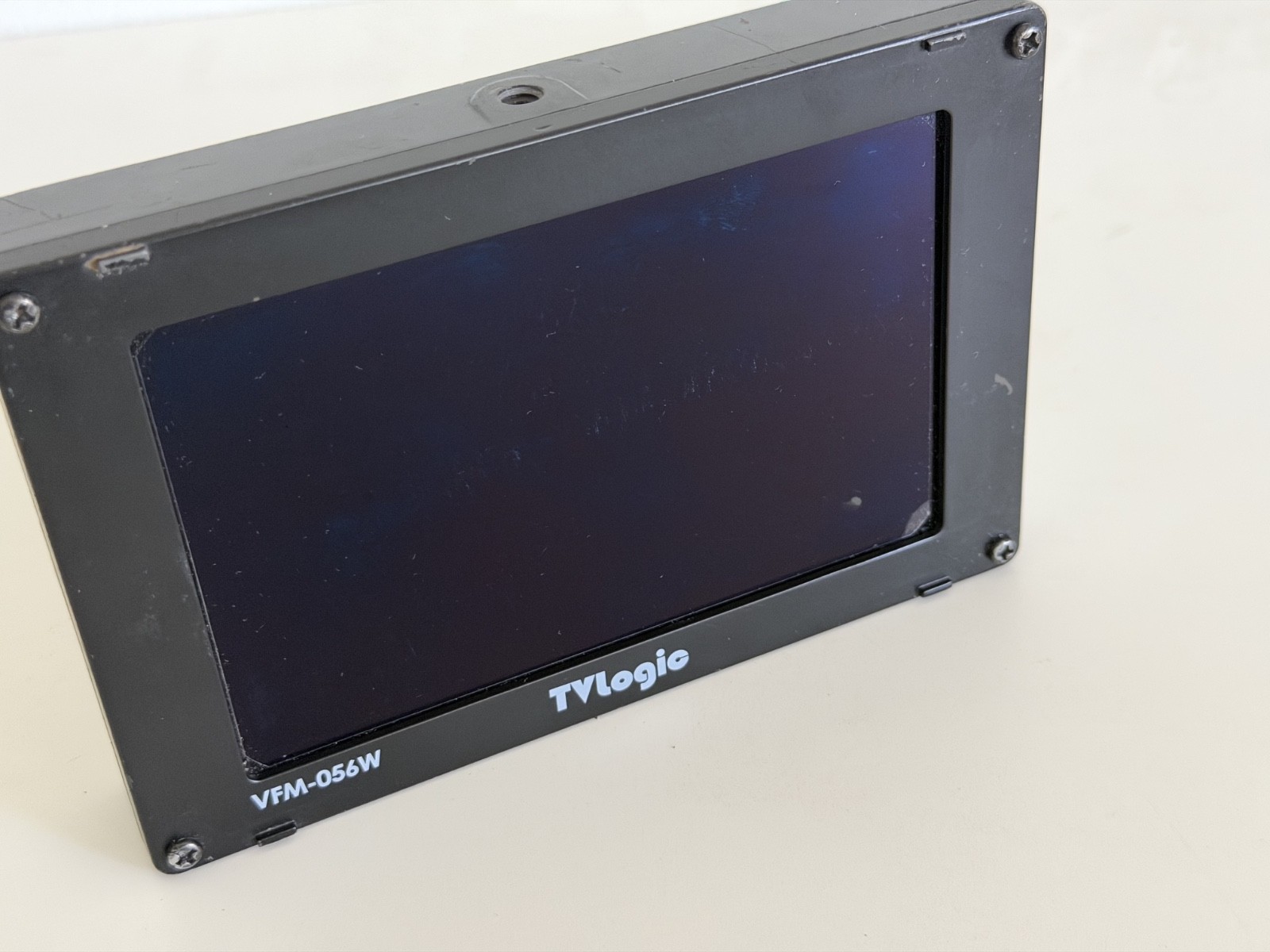 TV Logic VFM-056W 5.6 SDI HDMI LCD Monitor BC 12122