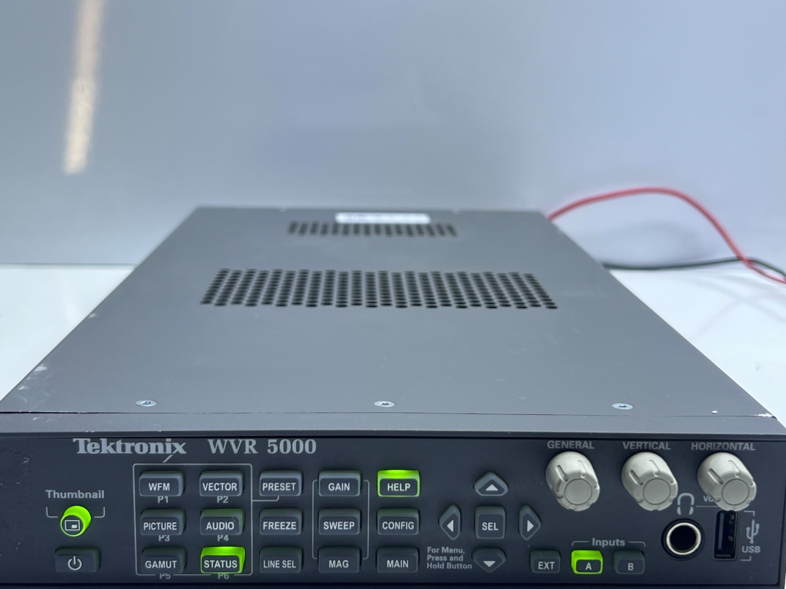 Tektronix • WVR5000 – HD/SD-SDI Compact Video Rasterizer Waveform (Only Unit)